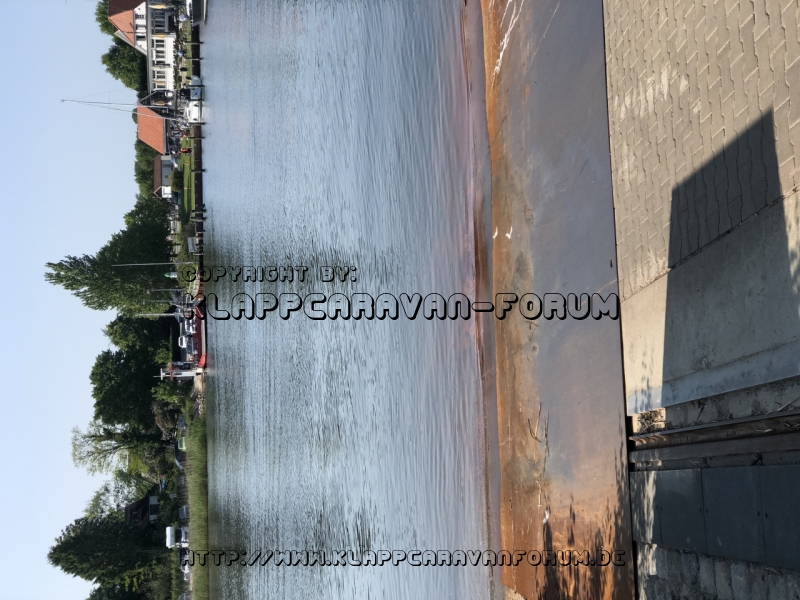 Fähre zum Kiosk