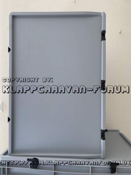 Campingschrank aus Euroboxen mit Regalböden