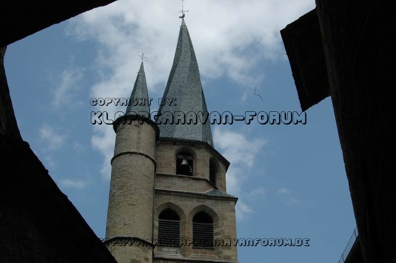 Gewundener Kirchturm - St.-Côme d'Olt - Aveyron