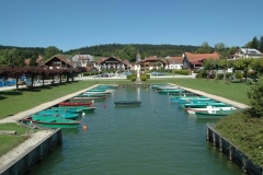 Camping Municipal St.-Point-Lac - Ruderbootshafen