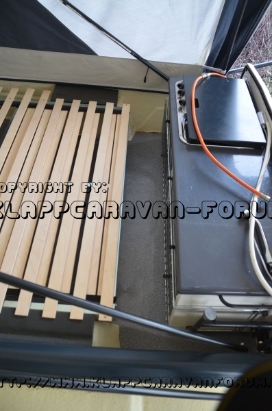 Camp-let - Einbau des erhöhten Lattenrostes